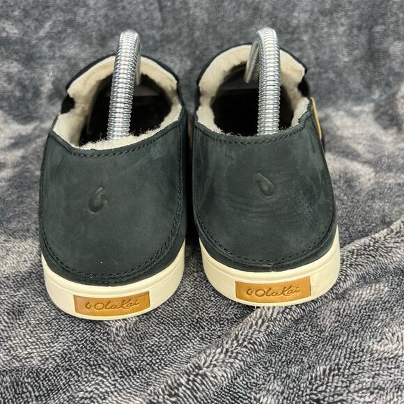 OluKai Pehuea Heu Black Leather Slip-On Genuine Shearing Sheep Fur Womans Size 1 - Picture 2 of 8